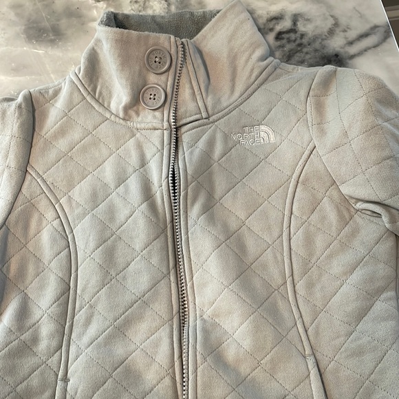 Girls Light grey North Face jacket - Picture 1 of 6